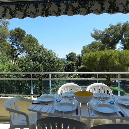 Апартаменты Bormes-les-mimosas, 4 Pieces, 6 Personnes - Fr-1-251-678 Борм-ле-Мимоза